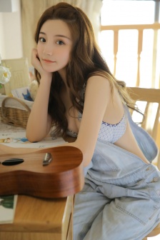 美女爆头的视频